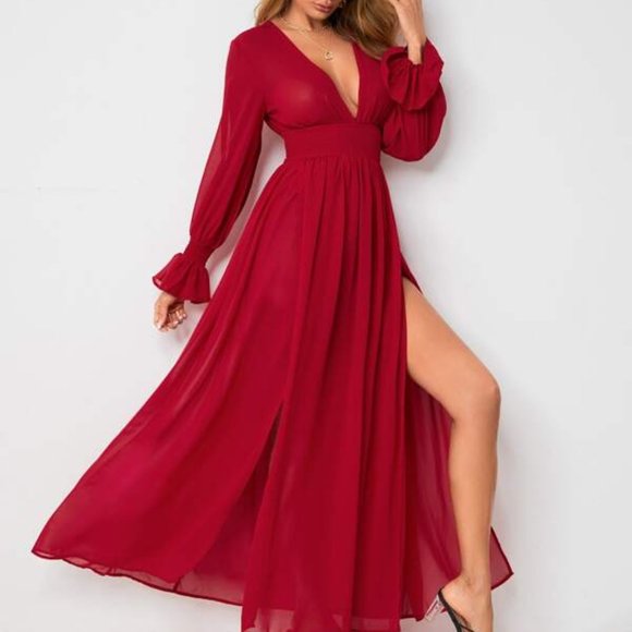 Dresses & Skirts - Boho red shirred waist wrap hem maxi dress